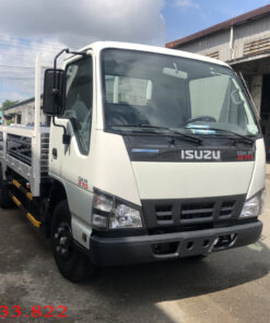 xe tải isuzu QKR77H thùng lửng màu trắng