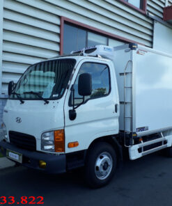 Xe tải Hyundai n250 được lắp ráp bởi Hyundai Thành Công. Sau khi xe đóng thùng đông lạnh tải trọng xe còn 2 tấn