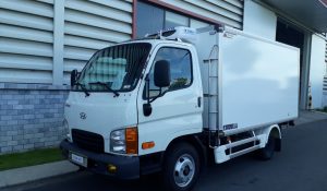 Xe tải Hyundai n250 được lắp ráp bởi Hyundai Thành Công. Sau khi xe đóng thùng đông lạnh tải trọng xe còn 2 tấn